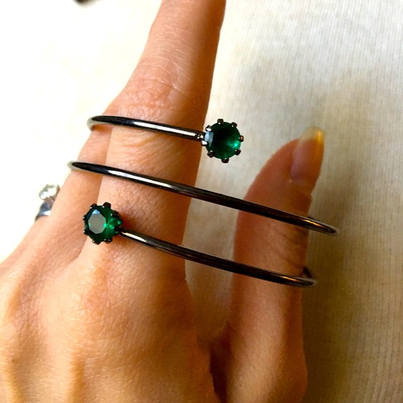 Bracelet green gems and dark grey steel - Picture 2 of 6